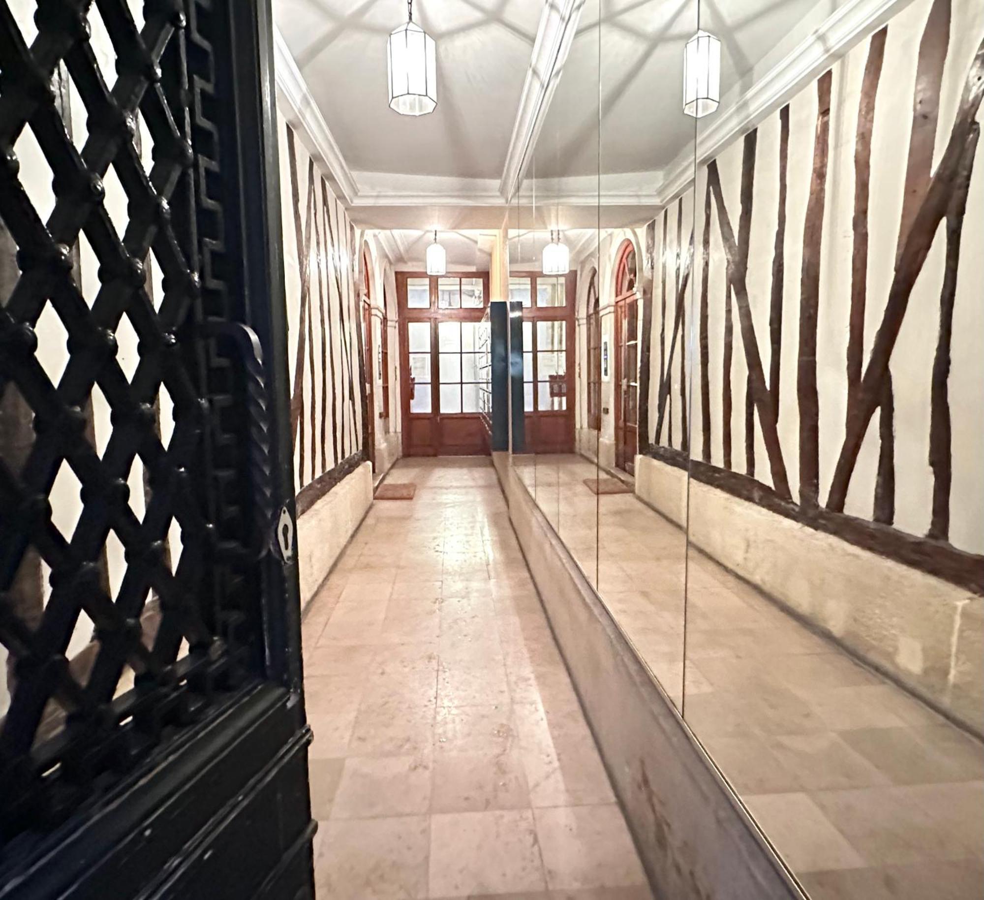 Luxurious Flat In Saint-Germain-Des-Pres Leilighet Paris Eksteriør bilde